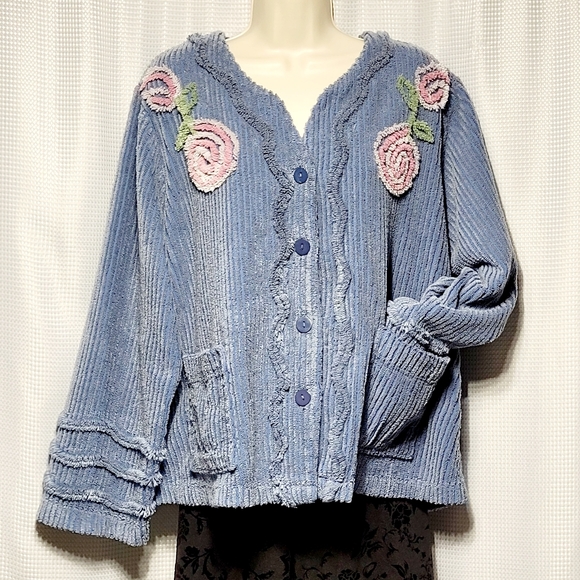 The vermont country store Other - The Vermont Country Store Chenille Blossom Button-Front Bed Jacket Women's (1X)